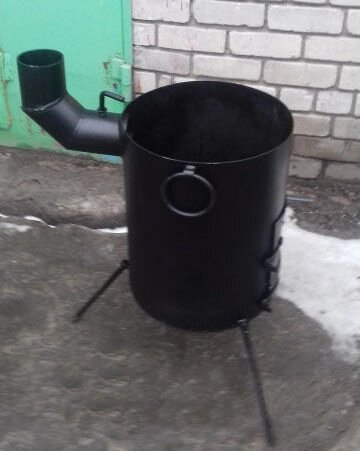 Печка (очаг) для казана татарского 22 л с разъемом для дымохода - порівняння