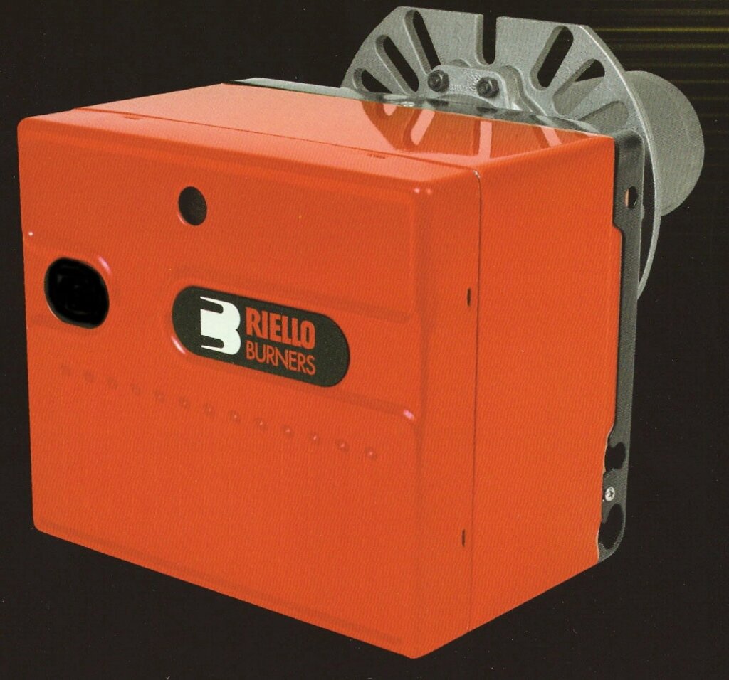 Дизельні, газові пальники Riello для фарбувальних та сушильних камер від компанії Техмаркет - фото 1