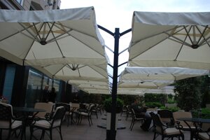 Консольна двокупольна парасоля для кафе або вуличного майданчику Дабл (6х3м)