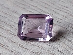 Аметист 1.7 Ct 8.87 х 6.8 х 4 мм