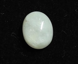 Місячний камінь, адуляр 11.6 х 9 mm