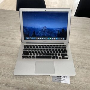 Apple macbook air 13 2011 i5 4GB RAM 64GB SSD ноутбук il139