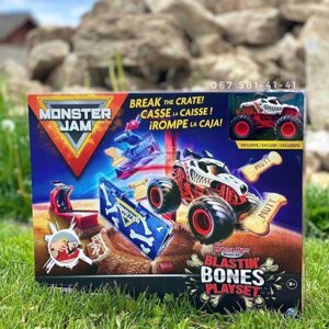 Monster Jam монстр трак з краном та ексклюзивним Mutt Dalmatian