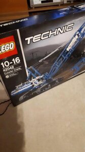 Новий Lego Technic 42042 Гусеничний кран! New!