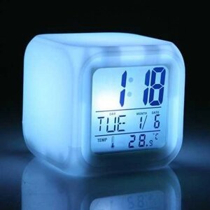 Годинник хамелеон із термометром будильник нічник на батарейках