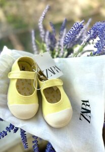 Кеди для дівчинки Zara кросівки тапочки в садочок 20 розмір