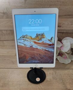 Планшет, Apple iPad 8gn *2020г)32GB.