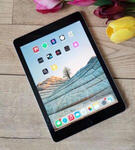 Планшет iPad Apple Air 2+LTEsim/64GB.