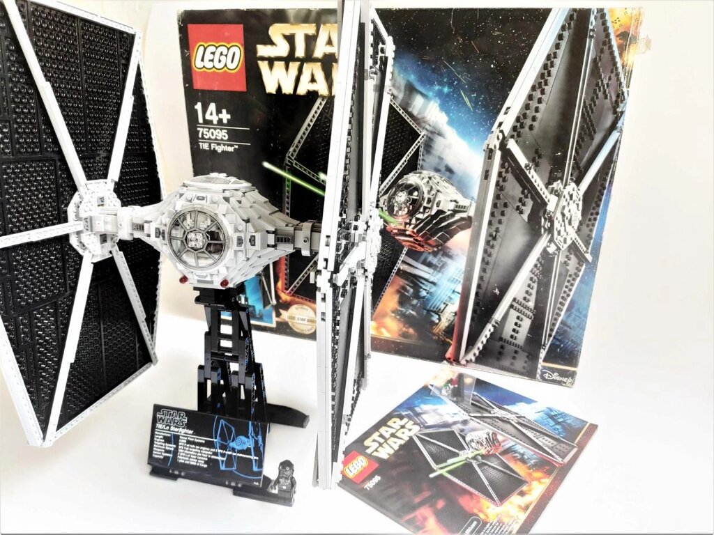 Ultimate Collector&#x27,s Lego Star Wars UCS 75095 TIE Fighter від компанії Компас - фото 1