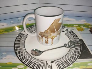 Комплект чашка + ложка (білий рояль)