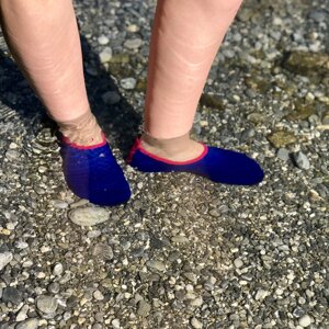 Неопреновая взуття аквашузи Skin Shoes для спорту і йоги сині з рожевим 37-38