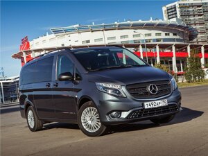 Mercedes Vito.