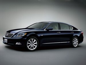 Lexus LS600H