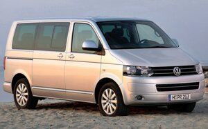 VW Caravelle.