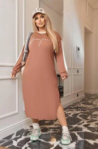 Модна жіноча сукня футляр у спортивному стилі зі спущеними плечима та написом з 46 по 56 розмір