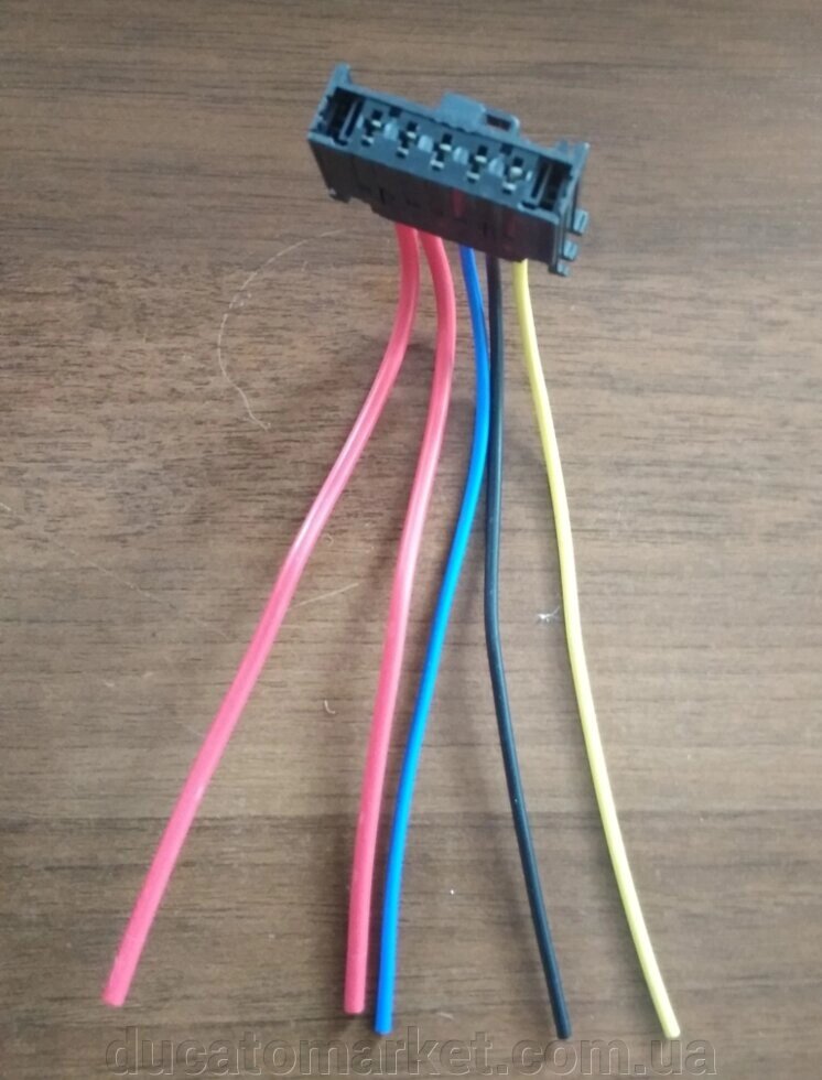 Фішка резистора грубки (з'єднання, контакти) Fiat Doblo (2009- ......) +71771849,77364061, FT76105, A510036, FT59100 від компанії DUCATOMARKET - фото 1