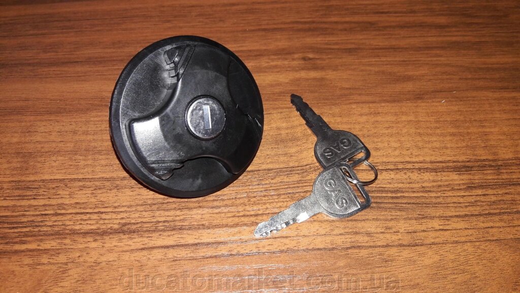 Кришка бензобака з ключем (кришка паливного бака) Фіат Дукато / Fiat Ducato 230 (1998-2002) 1508E2, +247601,1321675080 від компанії DUCATOMARKET - фото 1