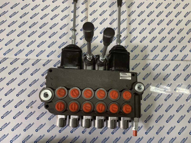 gidroraspredelitel-6-sekciy-s-