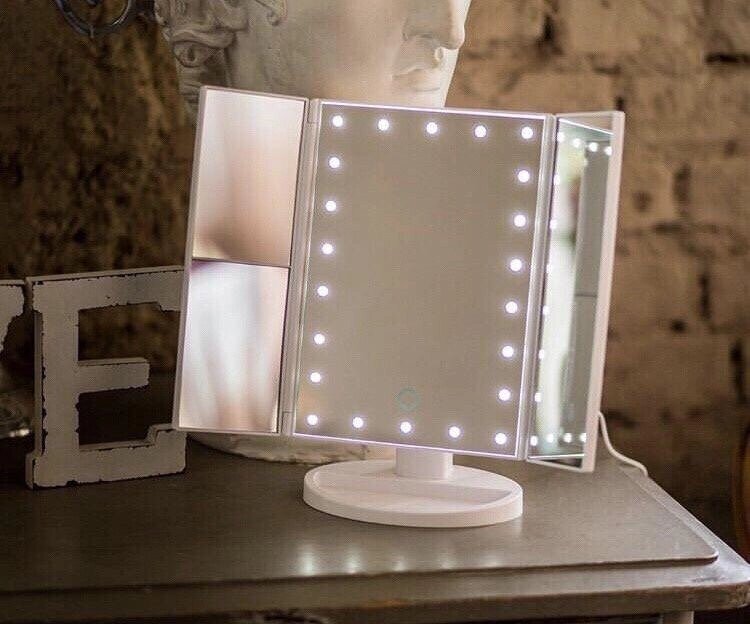 Дзеркало з підсвічуванням MAGIC MAKEUP MIRROR потрійне 22 LED від компанії ARTMOS - Інтернет магазин - фото 1