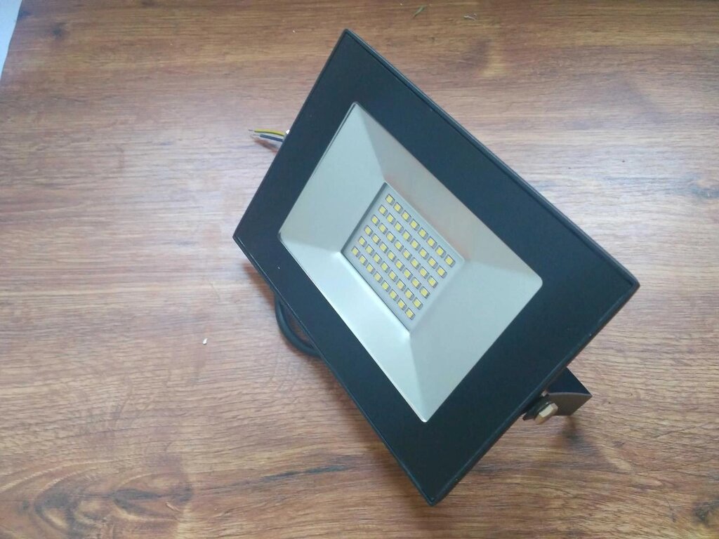 LED прожектора 10W 20W 30W 50W 100W зі складу постачальника 0245 від компанії ARTMOS - Інтернет магазин - фото 1