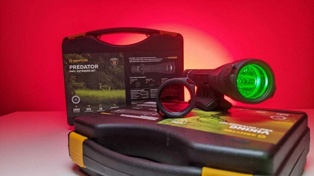 Ліхтар для полювання ARMYTEK VIKING Pro magnet USB Extended SET від компанії ARTMOS - Інтернет магазин - фото 1