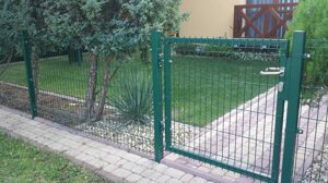 Металевий паркан від виробника * паркану 3d * паркану * зелена сітка