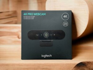 Веб камера Logitech Brio 4К Pro