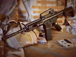 Дитячий Автомат M16A на пул 6мм, лазерний приціл, 2 обойми, 2 приклада