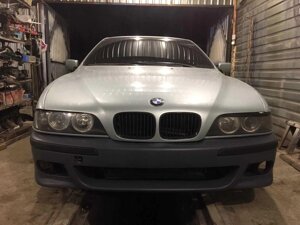 Передній бампер + туманки BMW E39M БМВ Е39М ZPBM03 HABM16 в наявності