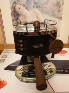 Рожкова кавоварка еспресо DeLonghi Icona Vintage (стік з Німеччини)