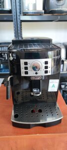 Кавомашина Delonghi ECAM 22.110B