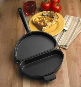 Подвійна сковорода для омлету Folding Omelette Pan