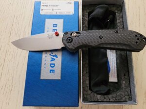 Benchmade Mini Freek 565-1 CF, blue class