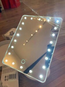 Дзеркало для макіяжу З LED ПІДСВІТКОМ 22 лампочок MAGIC MAKEUP MIRROR