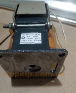 Електромагніт ЕМ 33-71311. Штовхаючий, напруга 110, 127, 220, 380 В