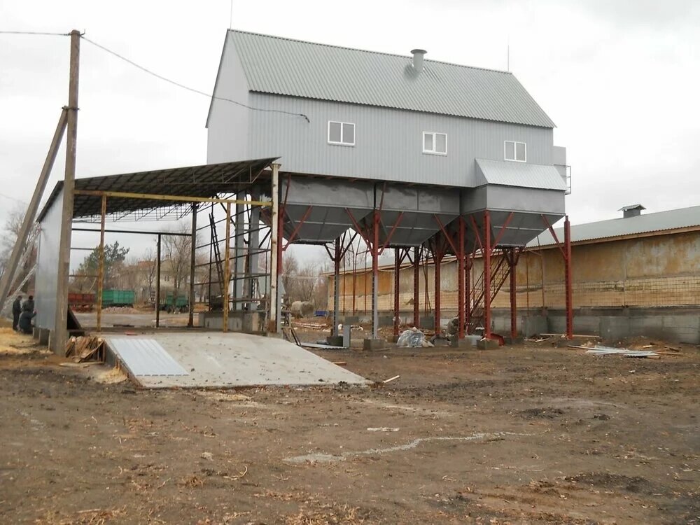 Послуги з ремонту зерноочисних комплексів від компанії Будмонтаж "Колос" - фото 1