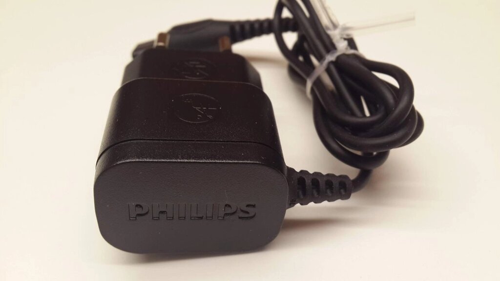 Адаптер, зарядний пристрій, блок живлення для бритви Philips 422203621751 від компанії da1 - фото 1