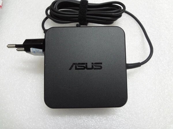 Блок живлення для ноутбука ASUS 19 V 1.75 A 33 W (4.0*1.35) ORIG1.(Квадратний з вилкою) від компанії da1 - фото 1