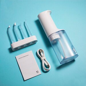 Іригатор для ротової порожнини Xiaomi Mijia Oral Irrigator + 4 насадки в кейсі