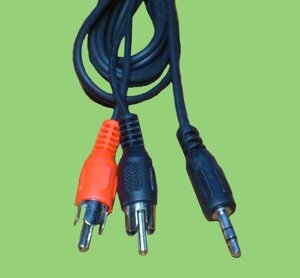 Кабель аудіоштекер 3.5 стерео — 2 штекери*RCA тюльпани 1.8 метра