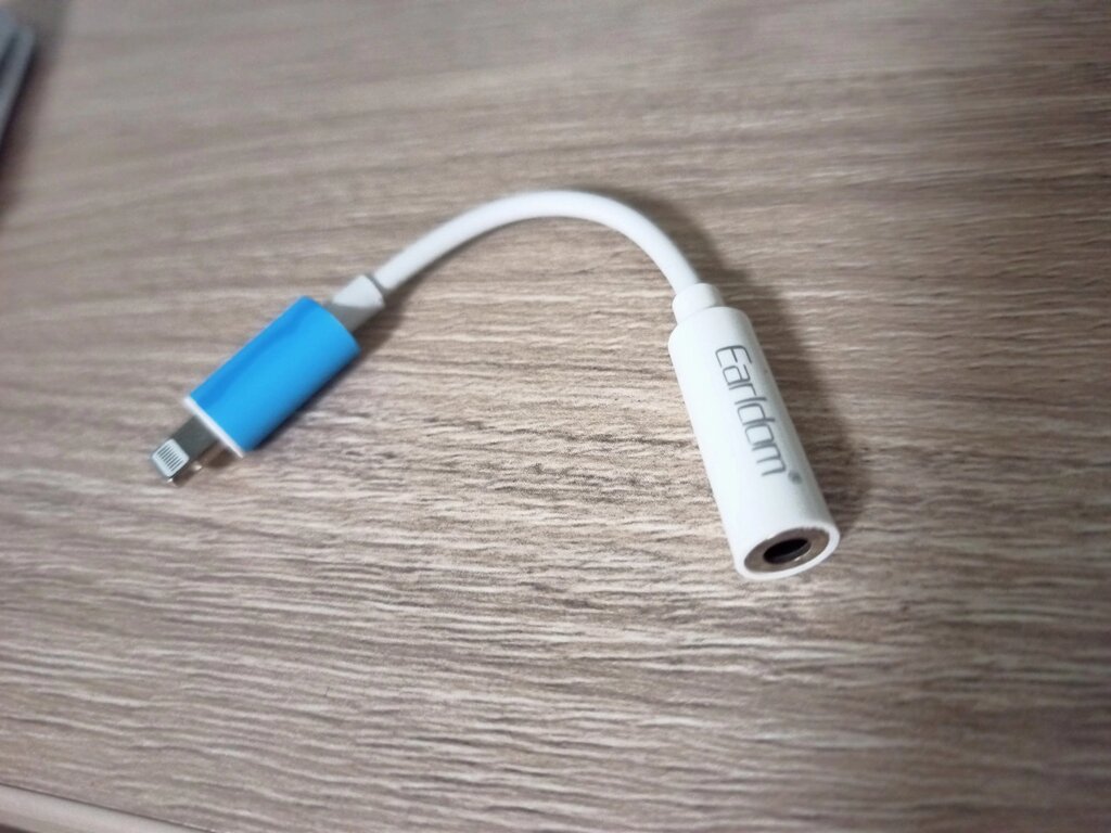 Перехідник Lightning to headphone 3.5 mm jack Earldom ot49 аудіоадаптер для епл від компанії da1 - фото 1