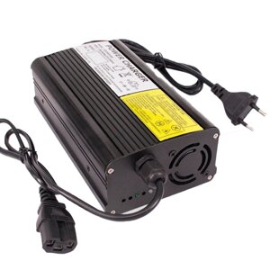 Зарядний пристрій для акумуляторів LiFePO4 24 V (28.8 V)-10A-240W