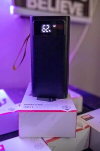 Зовнішній акумулятор XO PR123 30000 mAh на 4 вбудованих проводини (lightning, Type-C, microUSB і usb)