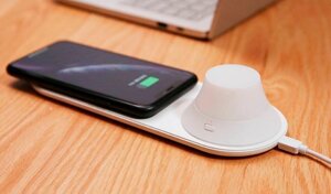 Настільна лампа нічник + бездротовий зарядний пристрій Yeelight Wireless charge nightlight