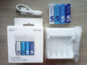 Набір зарядний і 4 акумулятори Zmi lithium battery package pb421