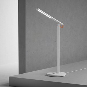 Лампа настільна Yeelight Led Table Lamp MJTD01YL розумна Wi-Fi