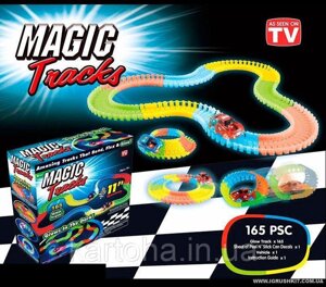 Дитячий гоночний трек на 165 деталей Magic Tracks з гнеться трасою і світиться гоночної машинкою