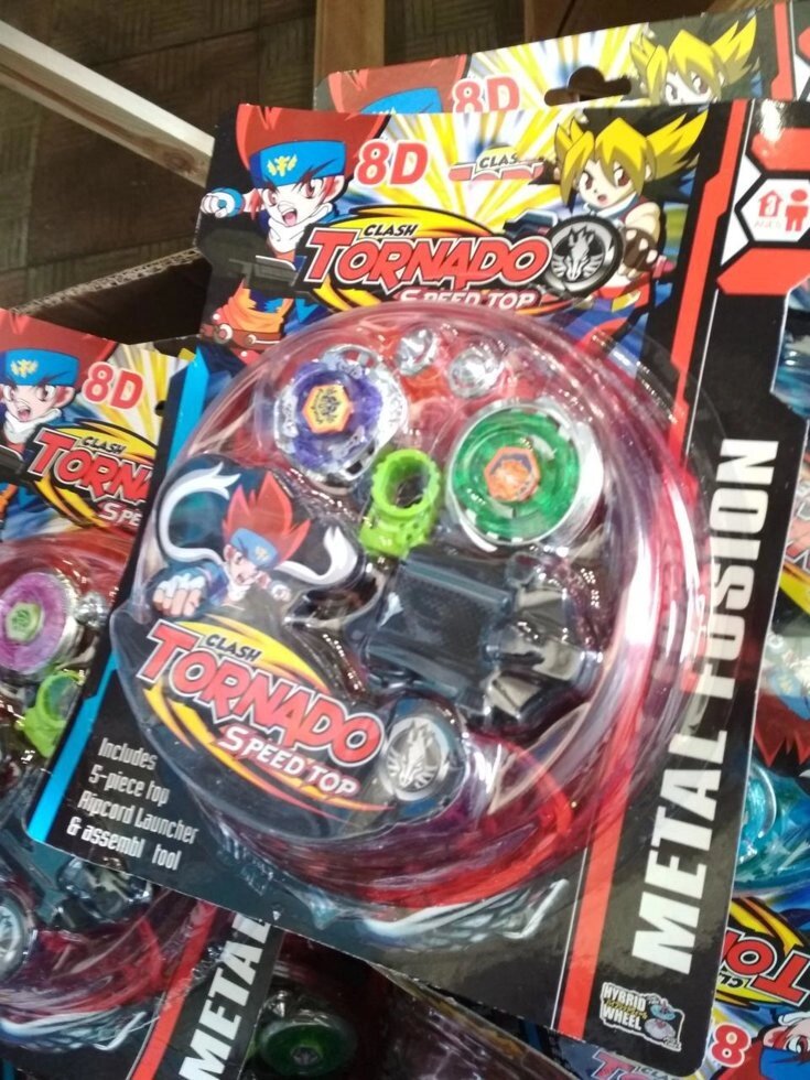 Ігровий набір Біблейд Beyblade Tornado 8D з ареною від компанії Інтернет-магазин "Tovar-plus. Com. Ua" - фото 1