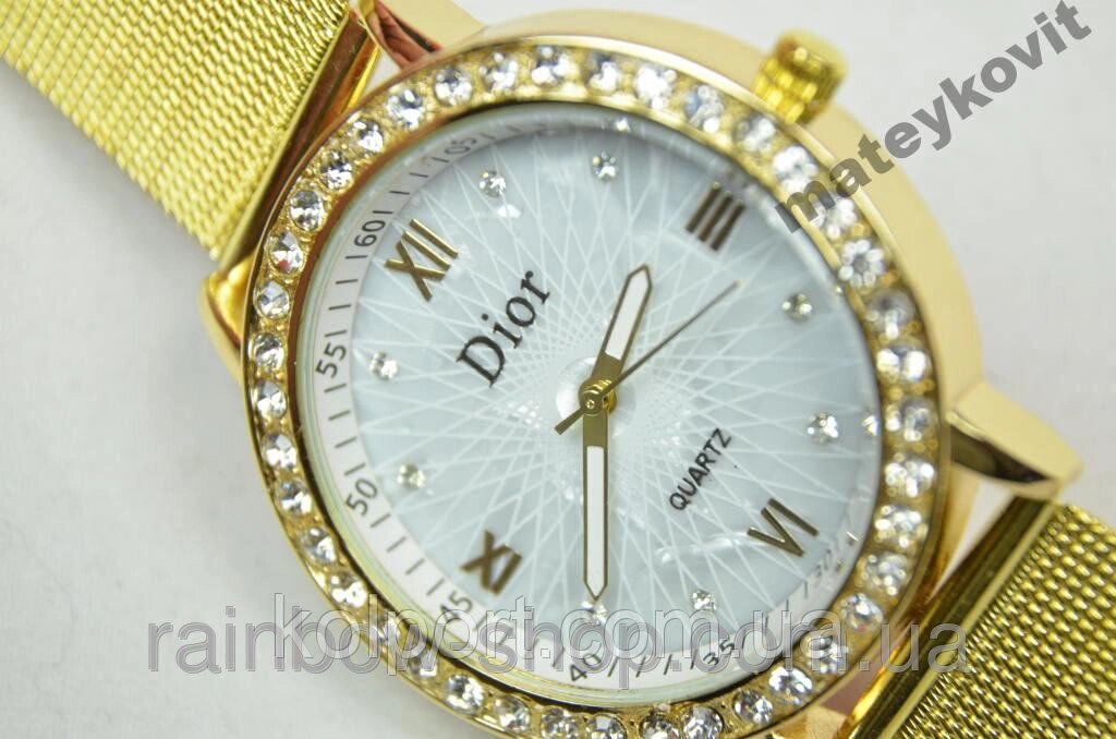 Жіночі наручні годинники * Dior * Gold - акції