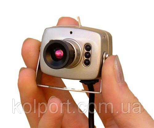 Камера відеоспостереження, кольорова, 12V, з блоком живлення в комплекті - знижка